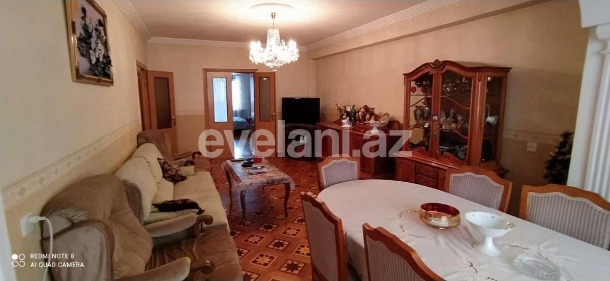 Sale, old building, 5 room, 160 m², Narimanov r.
