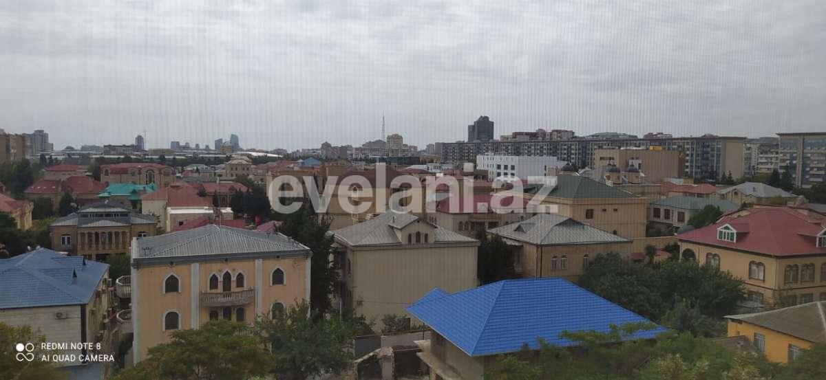 Sale, old building, 5 room, 160 m², Narimanov r.