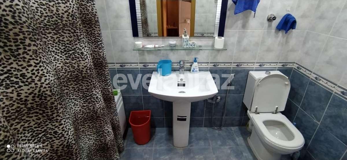 Sale, old building, 5 room, 160 m², Narimanov r.