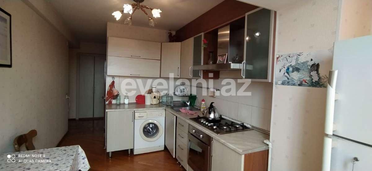 Sale, old building, 5 room, 160 m², Narimanov r.