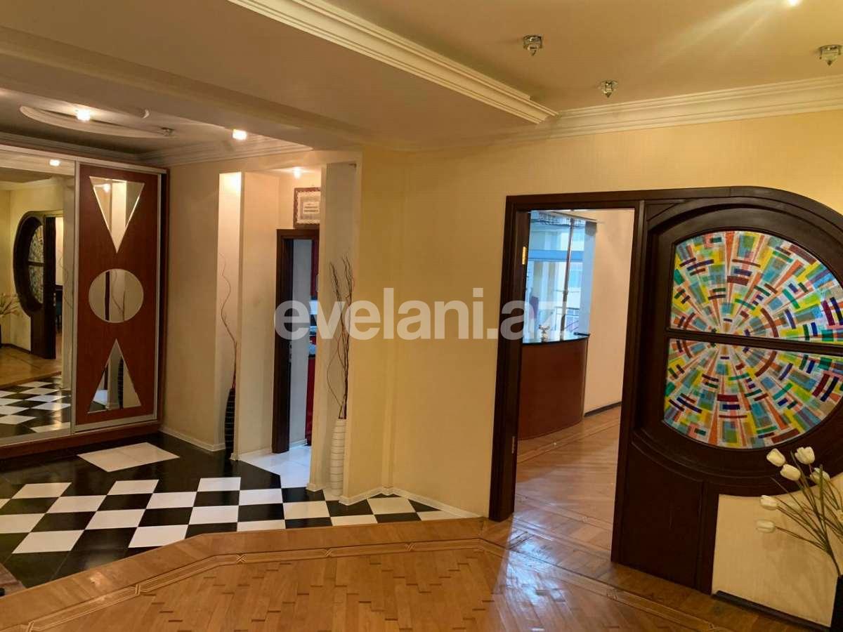 Satılır, yeni tikili, 3 otaqlı, 170 m², 28 may m.