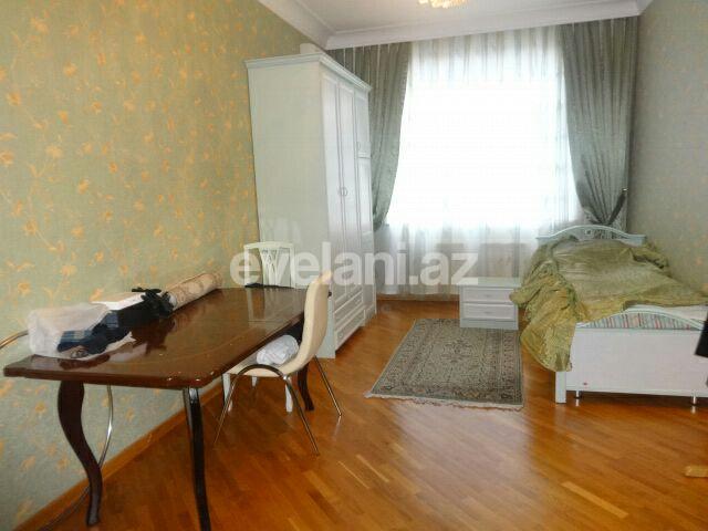 Продаётся, новостройка, 4-комнаты, 220 m², Элмляр Академиясы m.