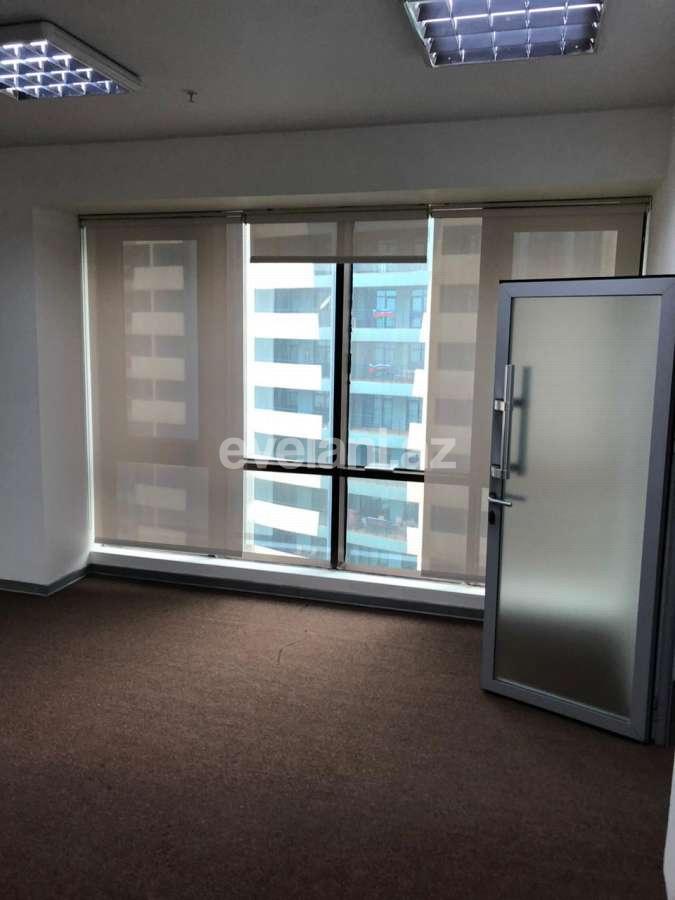 Rent, office, 2 room, 83 m², Shah Ismail Khatai m.