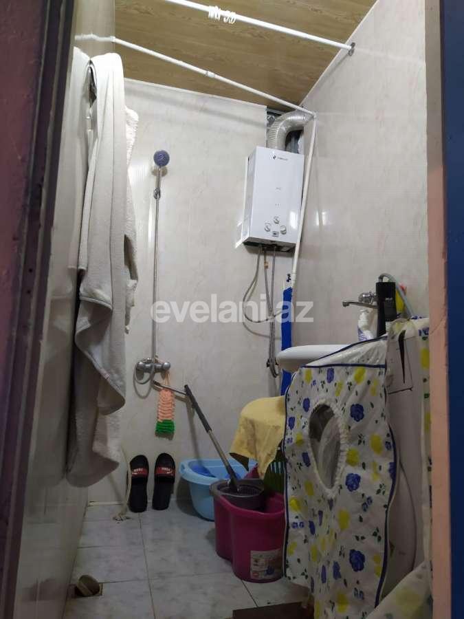 Sale, old building, 3 room, 60 m², Neftchilar m.