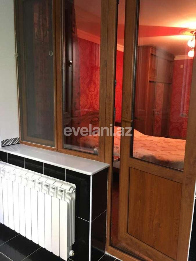 Rent, old building, 3 room, 75 m², Elmlar Akademiyası m.