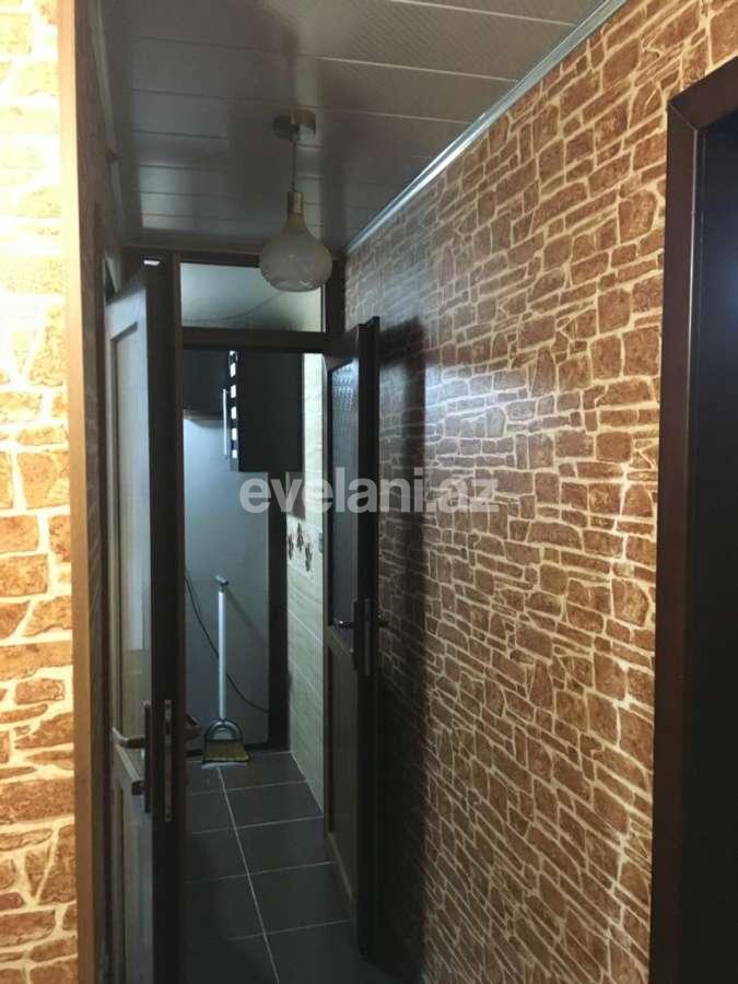 Rent, old building, 3 room, 75 m², Elmlar Akademiyası m.