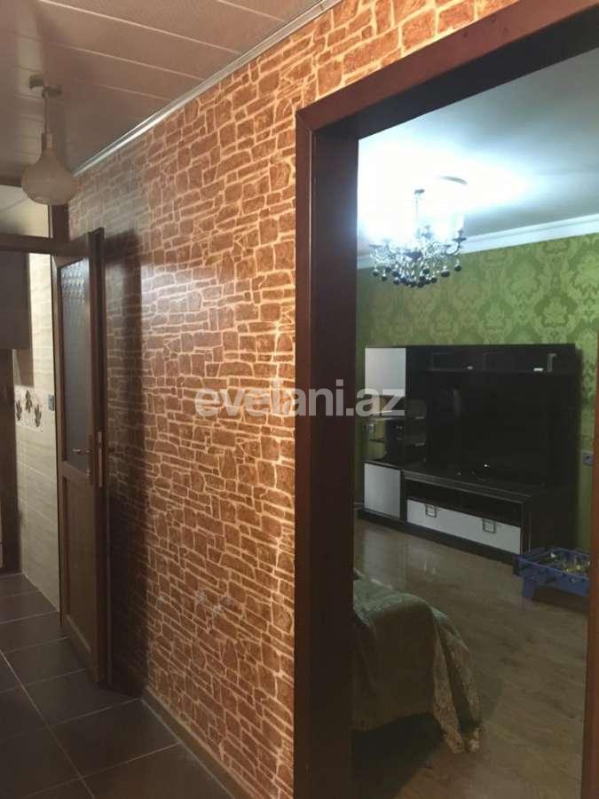 Rent, old building, 3 room, 75 m², Elmlar Akademiyası m.