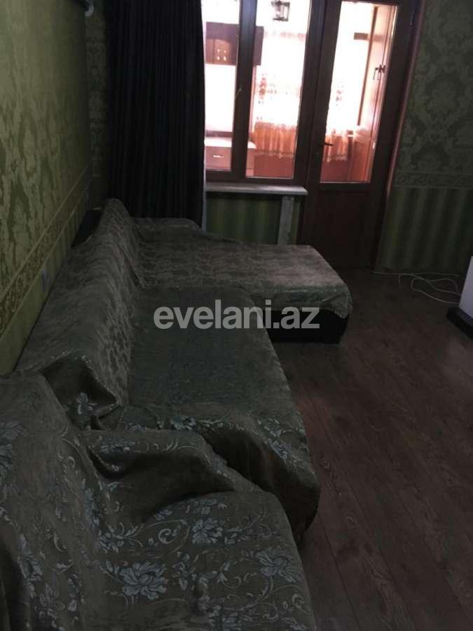 Rent, old building, 3 room, 75 m², Elmlar Akademiyası m.
