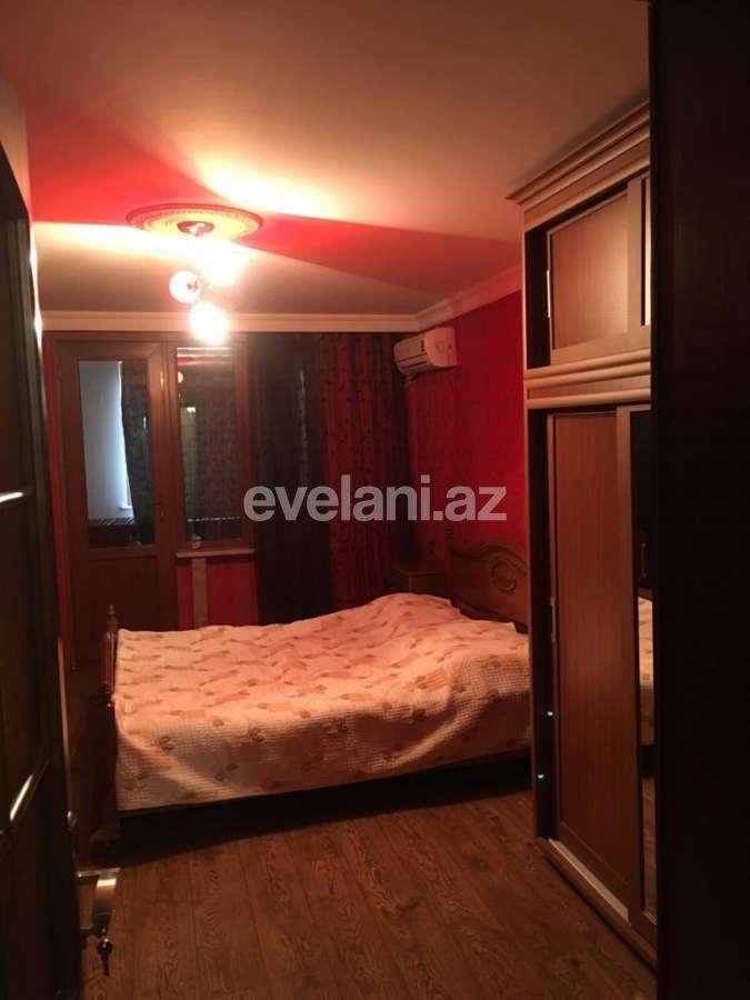 Rent, old building, 3 room, 75 m², Elmlar Akademiyası m.