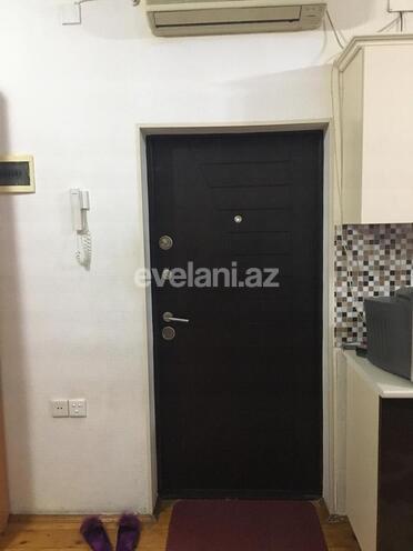 Satılır, yeni tikili, 4 otaqlı, 143 m², Azadlıq prospekti m.