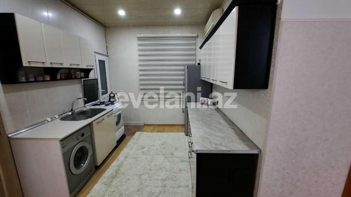 Sale, old building, 3 room, 70 m², Icheri Sheher m.