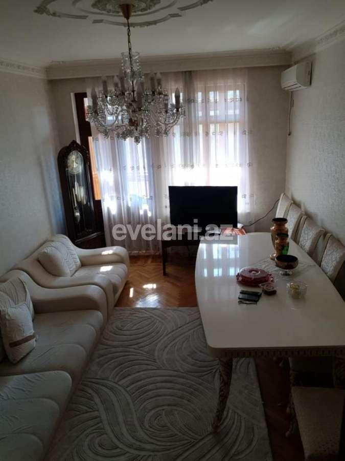 Sale, old building, 3 room, 90 m², Elmlar Akademiyası m.