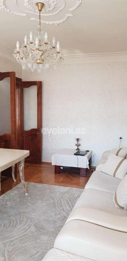 Sale, old building, 3 room, 90 m², Elmlar Akademiyası m.