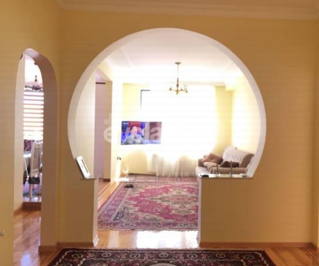 Satılır, yeni tikili, 4 otaqlı, 115 m², Nizami m.