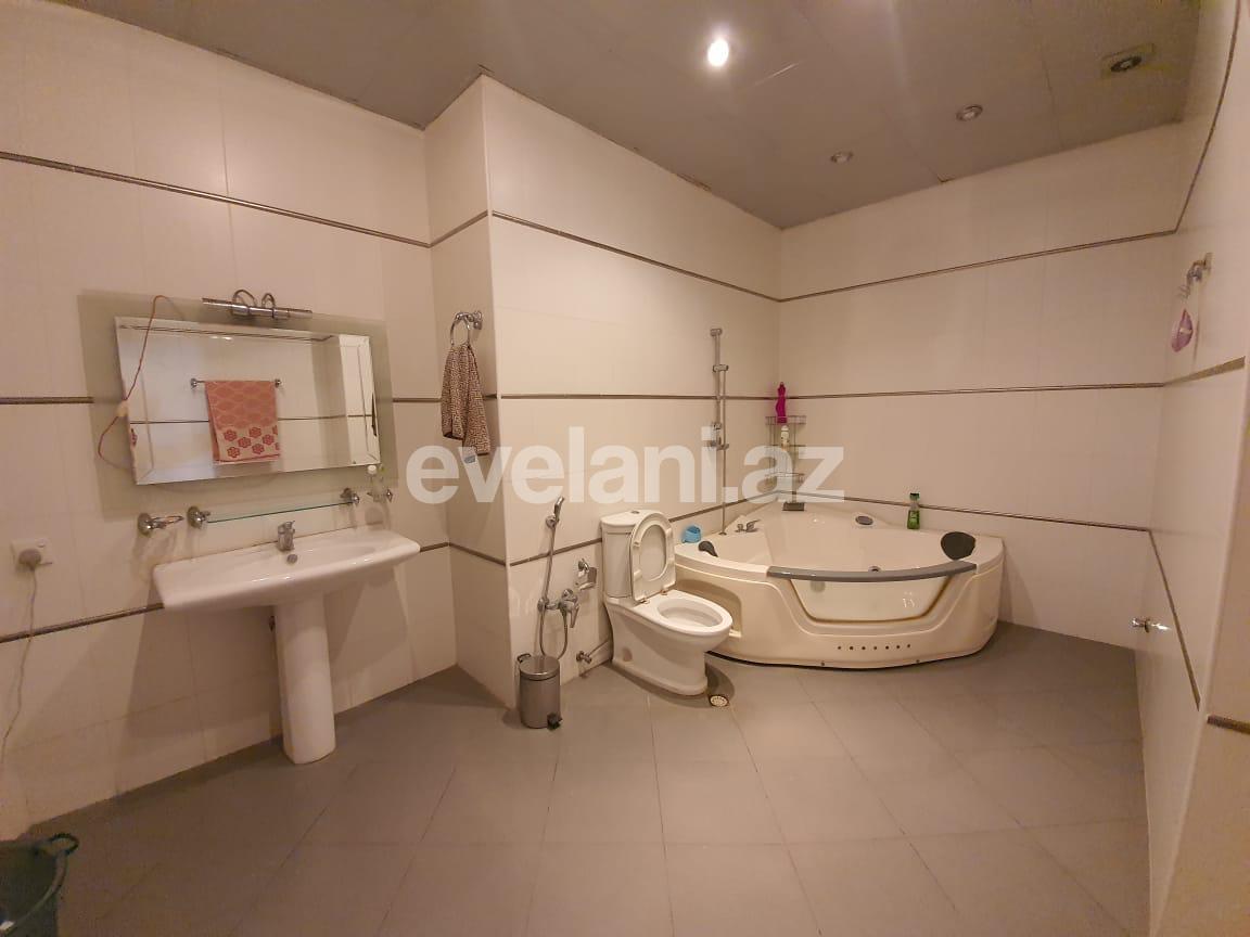 Satılır, yeni tikili, 4 otaqlı, 225 m², 28 may m.