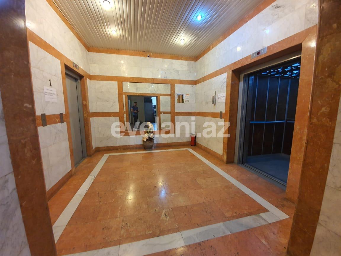 Satılır, yeni tikili, 4 otaqlı, 225 m², 28 may m.