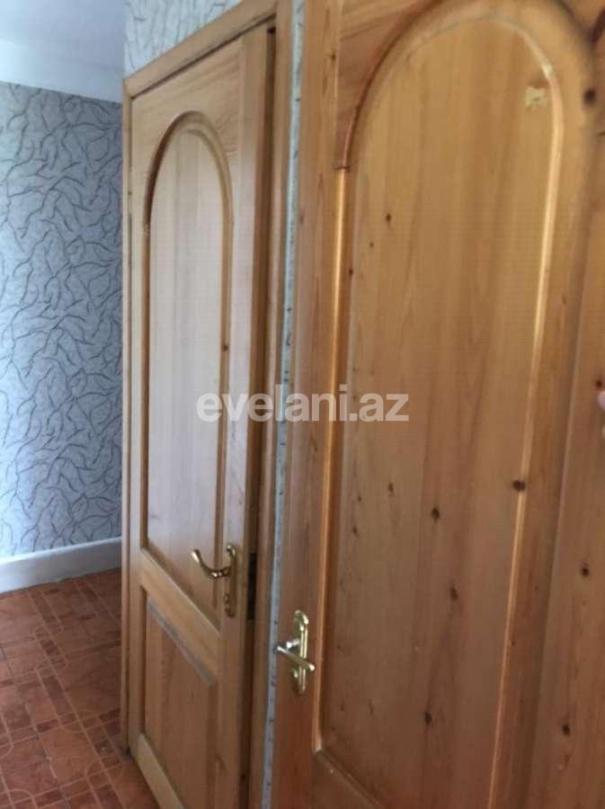 Satılır, köhnə tikili, 2 otaqlı, 55 m², Xalqlar Dostluğu m.