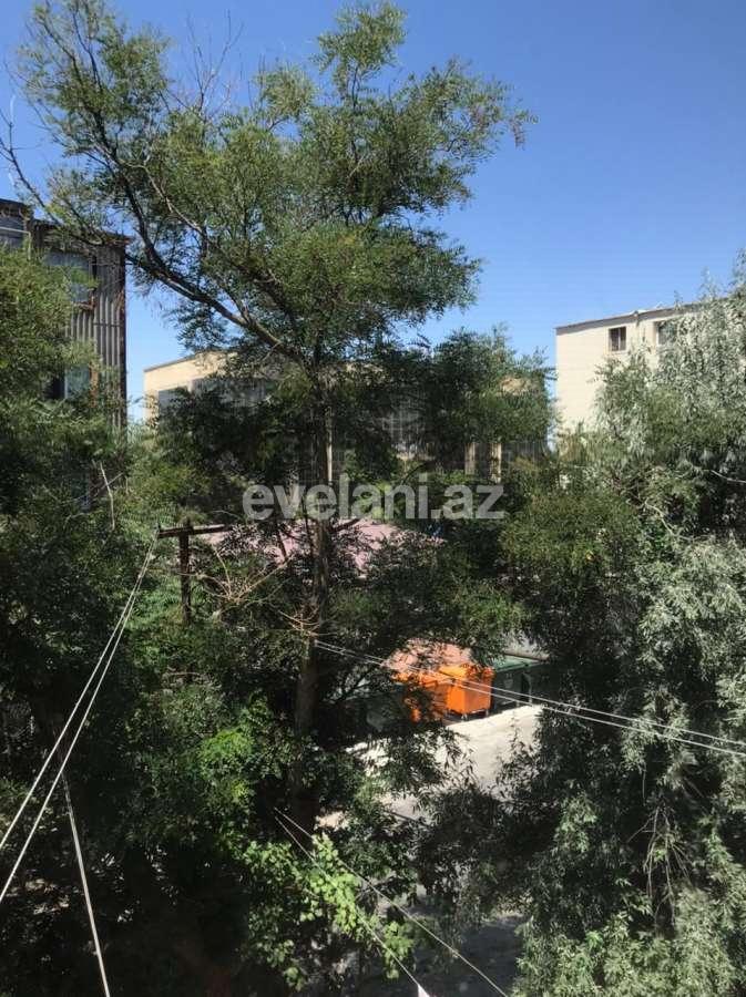 Satılır, köhnə tikili, 2 otaqlı, 55 m², Xalqlar Dostluğu m.