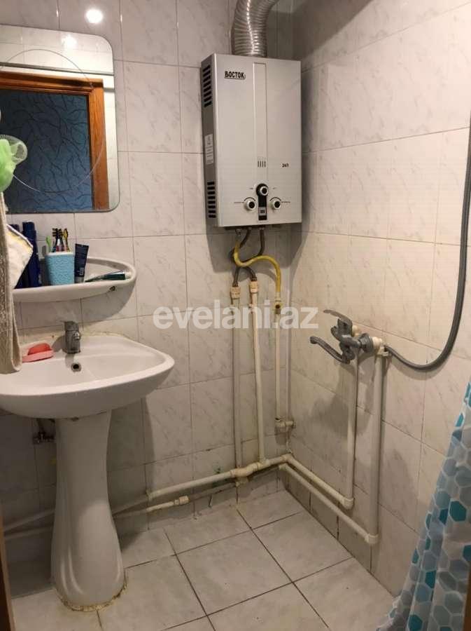 Satılır, köhnə tikili, 2 otaqlı, 55 m², Xalqlar Dostluğu m.