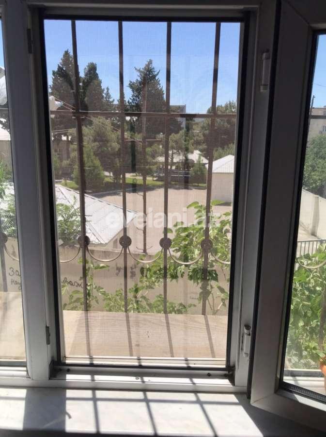 Satılır, köhnə tikili, 2 otaqlı, 55 m², Xalqlar Dostluğu m.