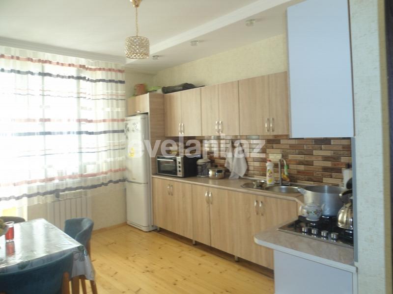 Satılır, yeni tikili, 2 otaqlı, 60 m², İnşaatçılar m.