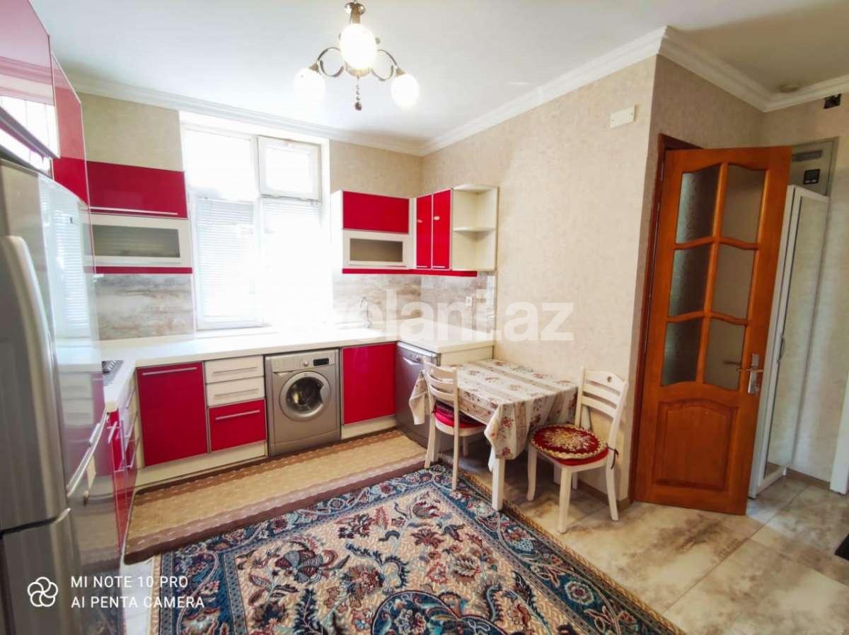Kirayə verilir, köhnə tikili, 3 otaqlı, 80 m², Sahil m.