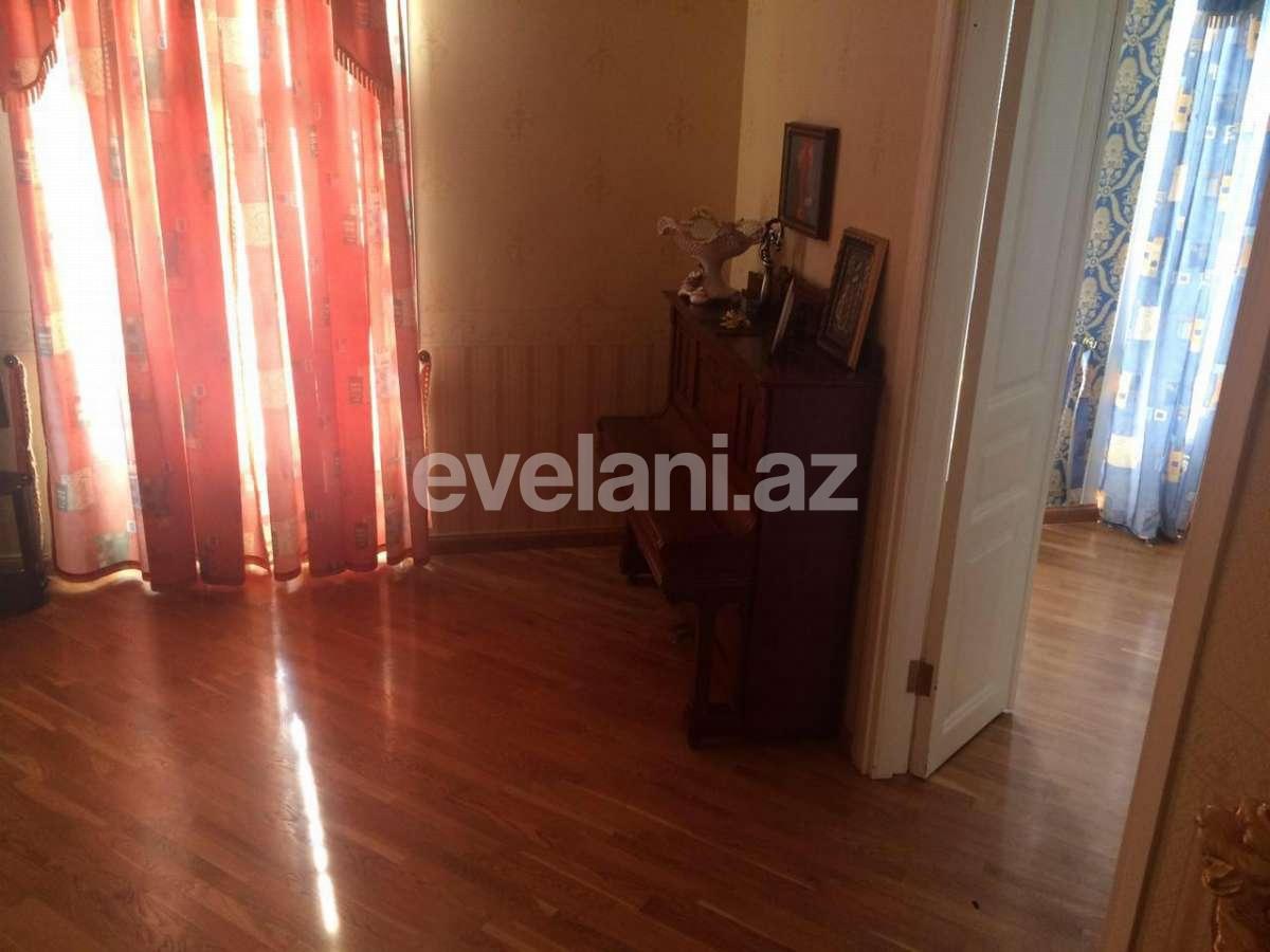 Satılır, köhnə tikili, 4 otaqlı, 143 m², 28 may m.