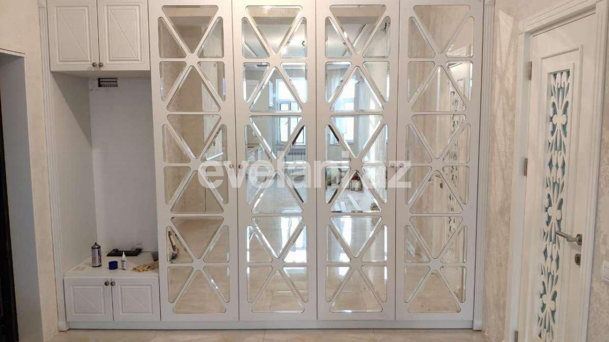Satılır, yeni tikili, 2 otaqlı, 64 m², Şah İsmayıl Xətai m.