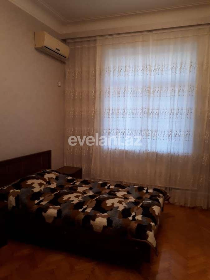 Satılır, köhnə tikili, 2 otaqlı, 63 m², Səbail r.