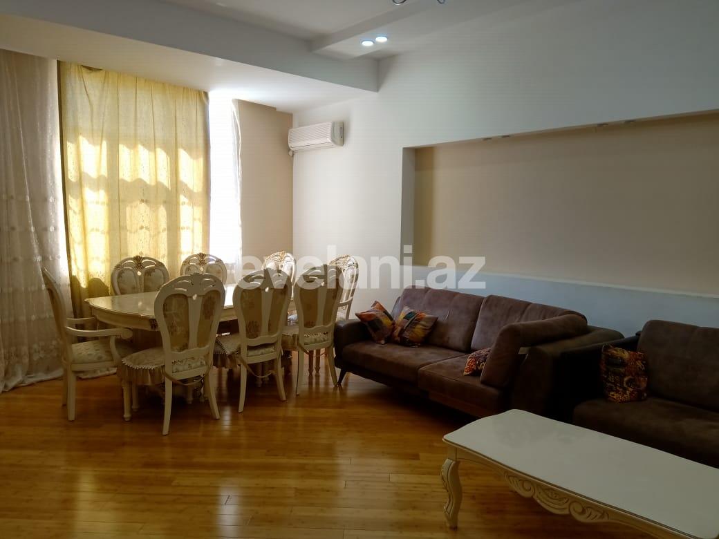 Kirayə verilir, yeni tikili, 3 otaqlı, 140 m², Xətai r.