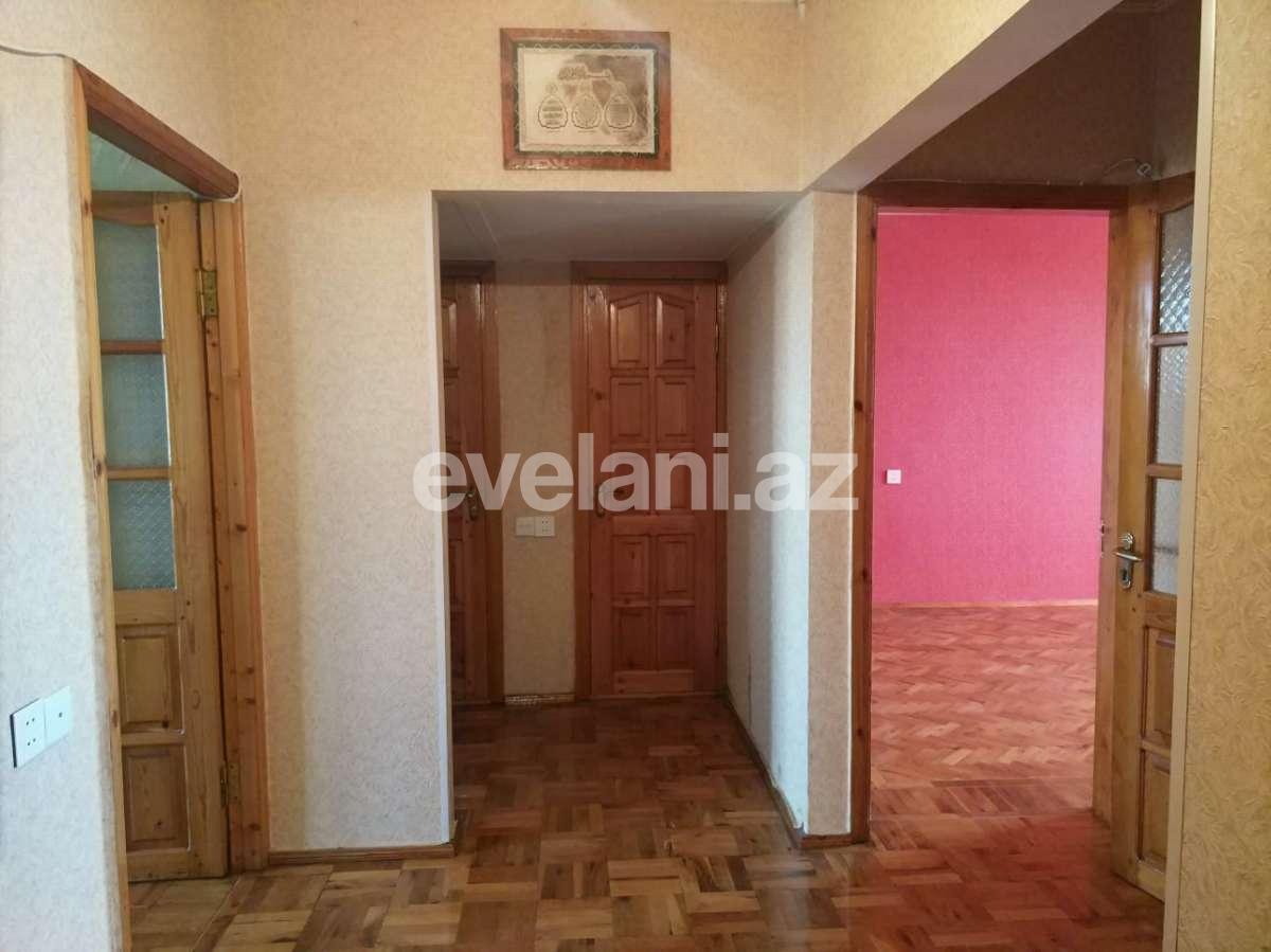 Kirayə verilir, köhnə tikili, 3 otaqlı, 70 m², 20 yanvar m.