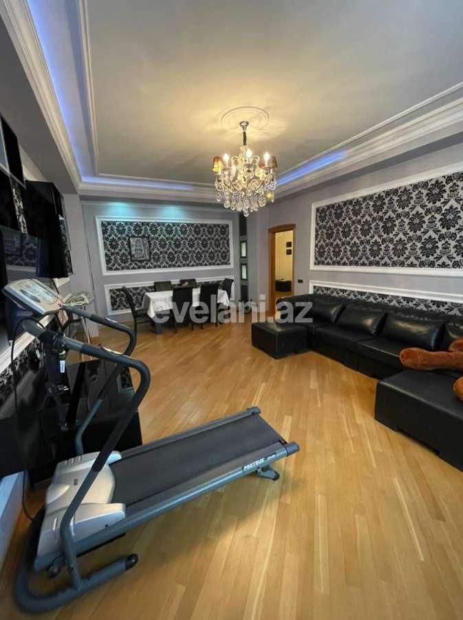 Satılır, yeni tikili, 3 otaqlı, 127 m², Şah İsmayıl Xətai m.