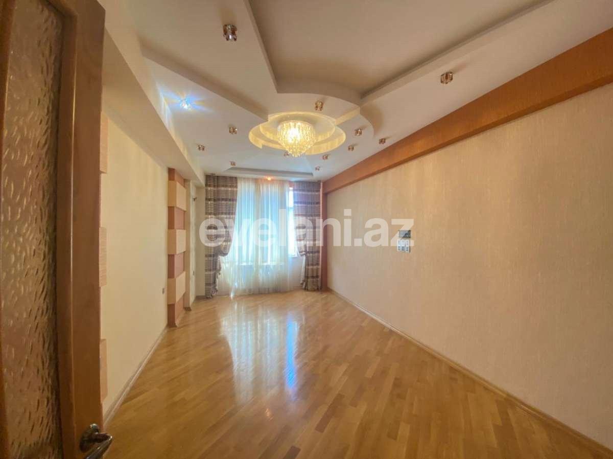 Satılır, yeni tikili, 3 otaqlı, 131.5 m², Şah İsmayıl Xətai m.