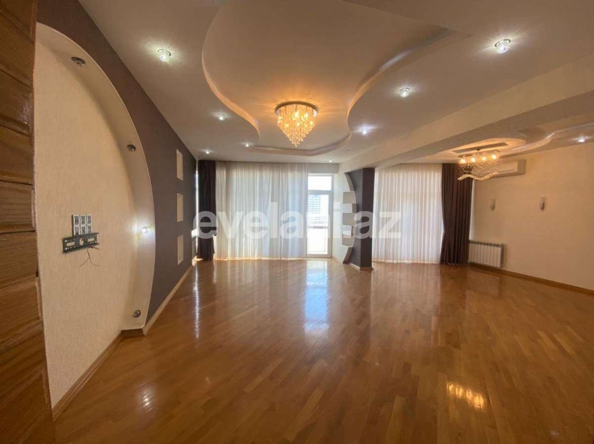 Satılır, yeni tikili, 3 otaqlı, 131.5 m², Şah İsmayıl Xətai m.