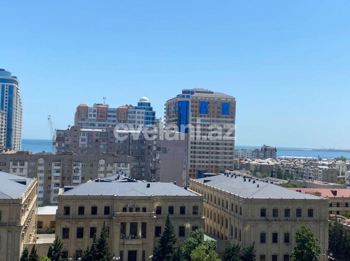 Satılır, yeni tikili, 3 otaqlı, 131.5 m², Şah İsmayıl Xətai m.