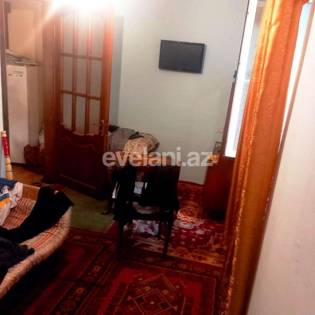 Продаётся, вторичка, 3-комнаты, 55 m², Элмляр Академиясы m.