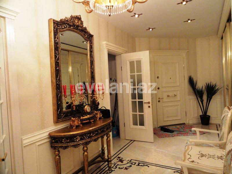 Sale, new building, 4 room, 220 m², Nizami m.