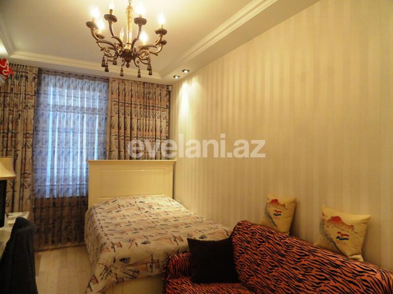 Sale, new building, 4 room, 220 m², Nizami m.