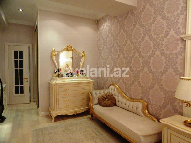 Sale, new building, 4 room, 220 m², Nizami m.