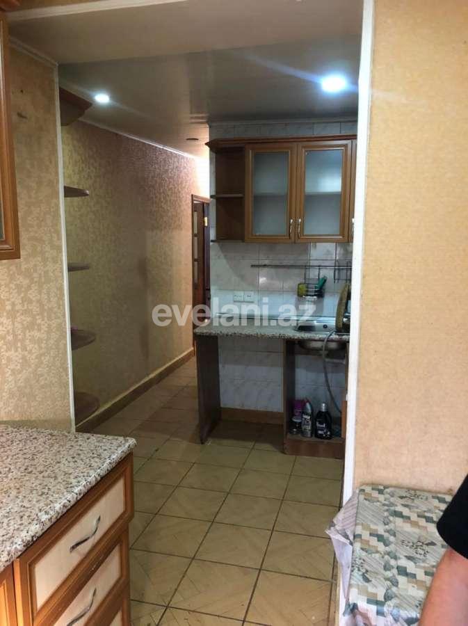 Satılır, köhnə tikili, 2 otaqlı, 60 m², 3-cü mikrorayon q.