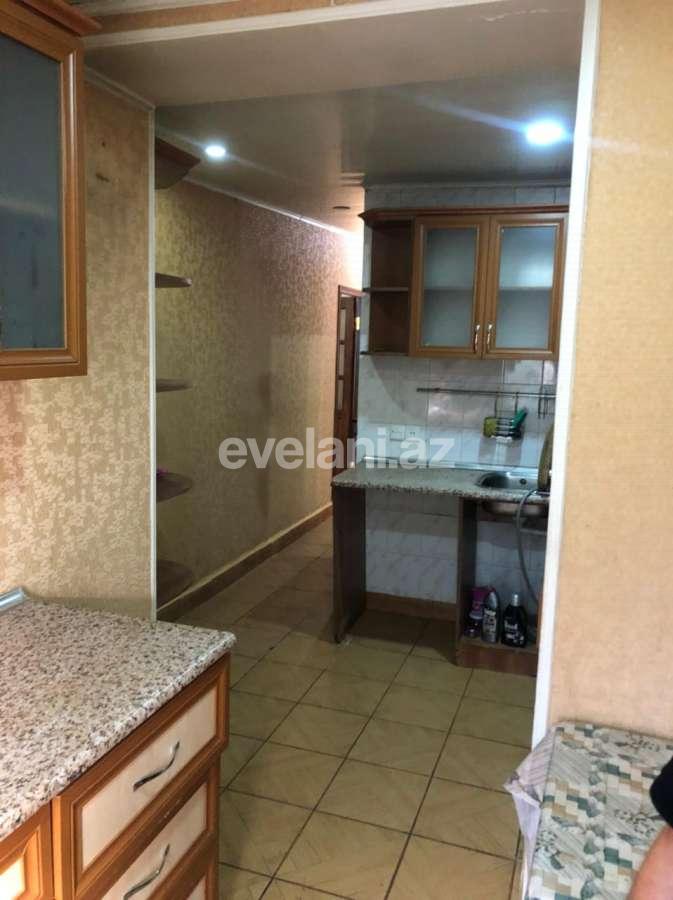 Satılır, köhnə tikili, 2 otaqlı, 60 m², 3-cü mikrorayon q.