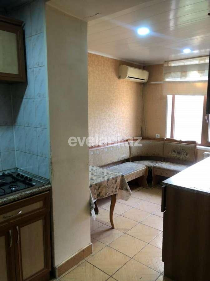 Satılır, köhnə tikili, 2 otaqlı, 60 m², 3-cü mikrorayon q.