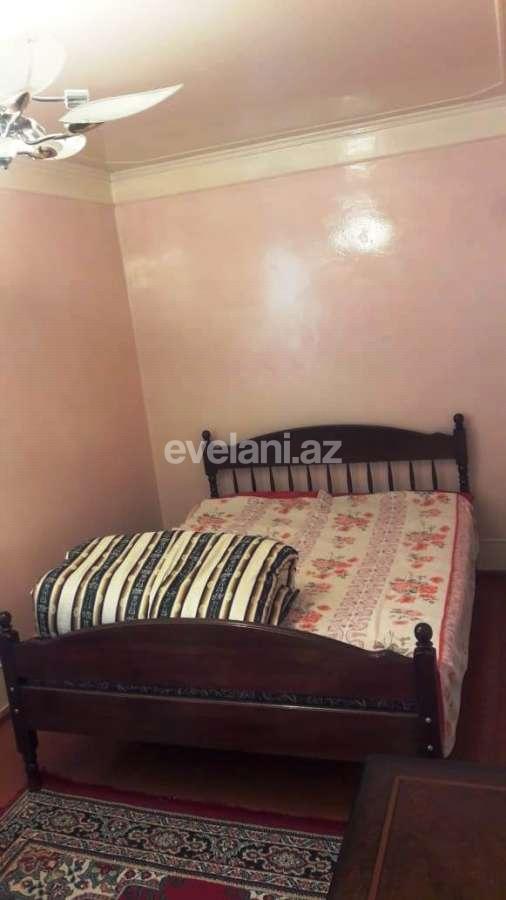 Satılır, köhnə tikili, 2 otaqlı, 50 m², 28 may m.