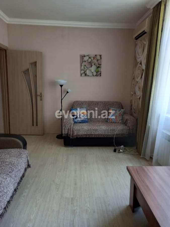 Satılır, köhnə tikili, 2 otaqlı, 65 m², Memar Əcəmi m.