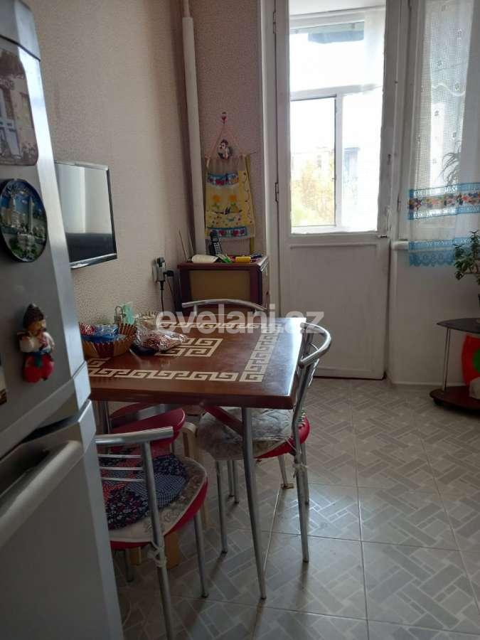 Satılır, köhnə tikili, 2 otaqlı, 65 m², Memar Əcəmi m.