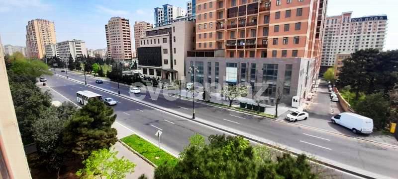 Продаётся, новостройка, 5-комнаты, 250 m², Элмляр Академиясы m.