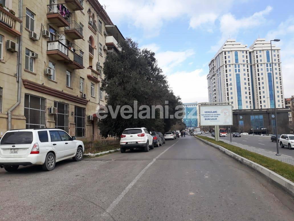 Продаётся, новостройка, 3-комнаты, 80 m², Низами m.