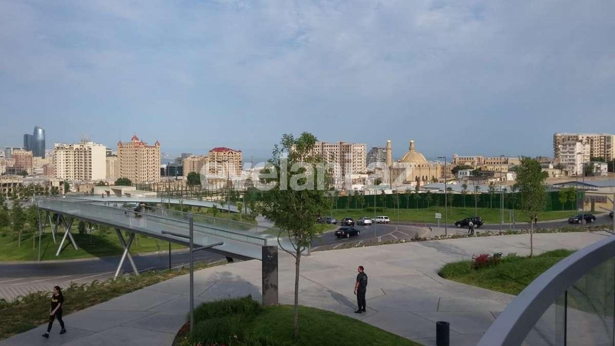 Продаётся, новостройка, 3-комнаты, 80 m², Низами m.