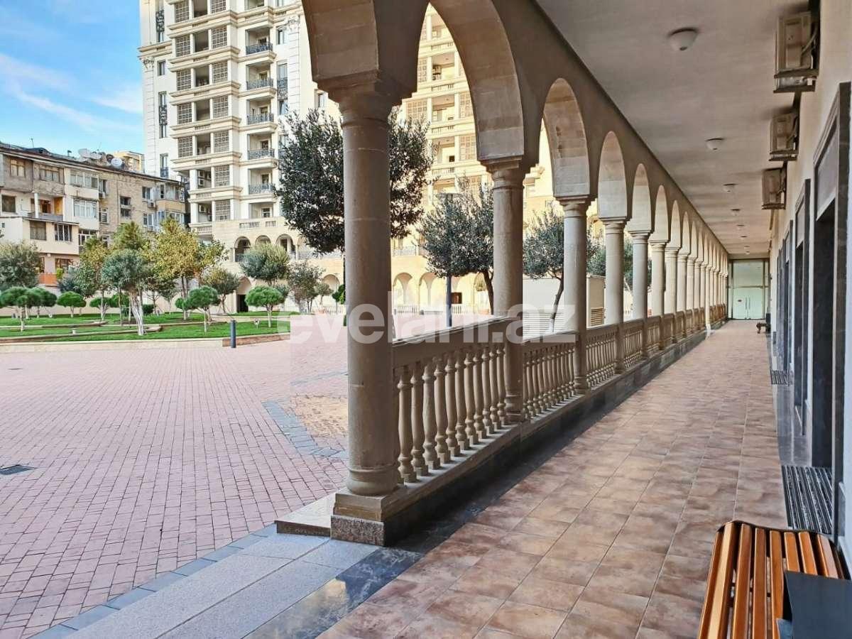 Satılır, yeni tikili, 5 otaqlı, 278 m², Nizami m.