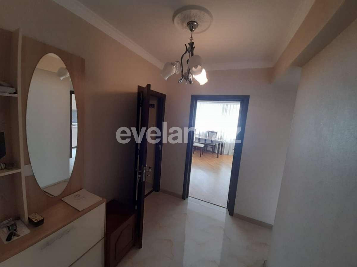 Kirayə verilir, köhnə tikili, 3 otaqlı, 70 m², Sahil m.